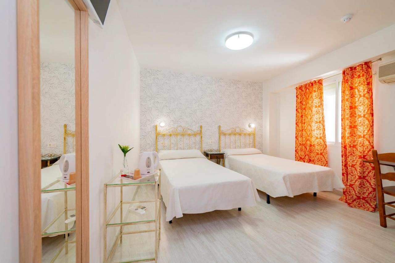 Hotel Manzanito Антекуера Екстериор снимка