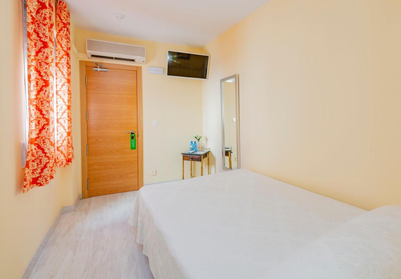 Hotel Manzanito Антекуера Екстериор снимка