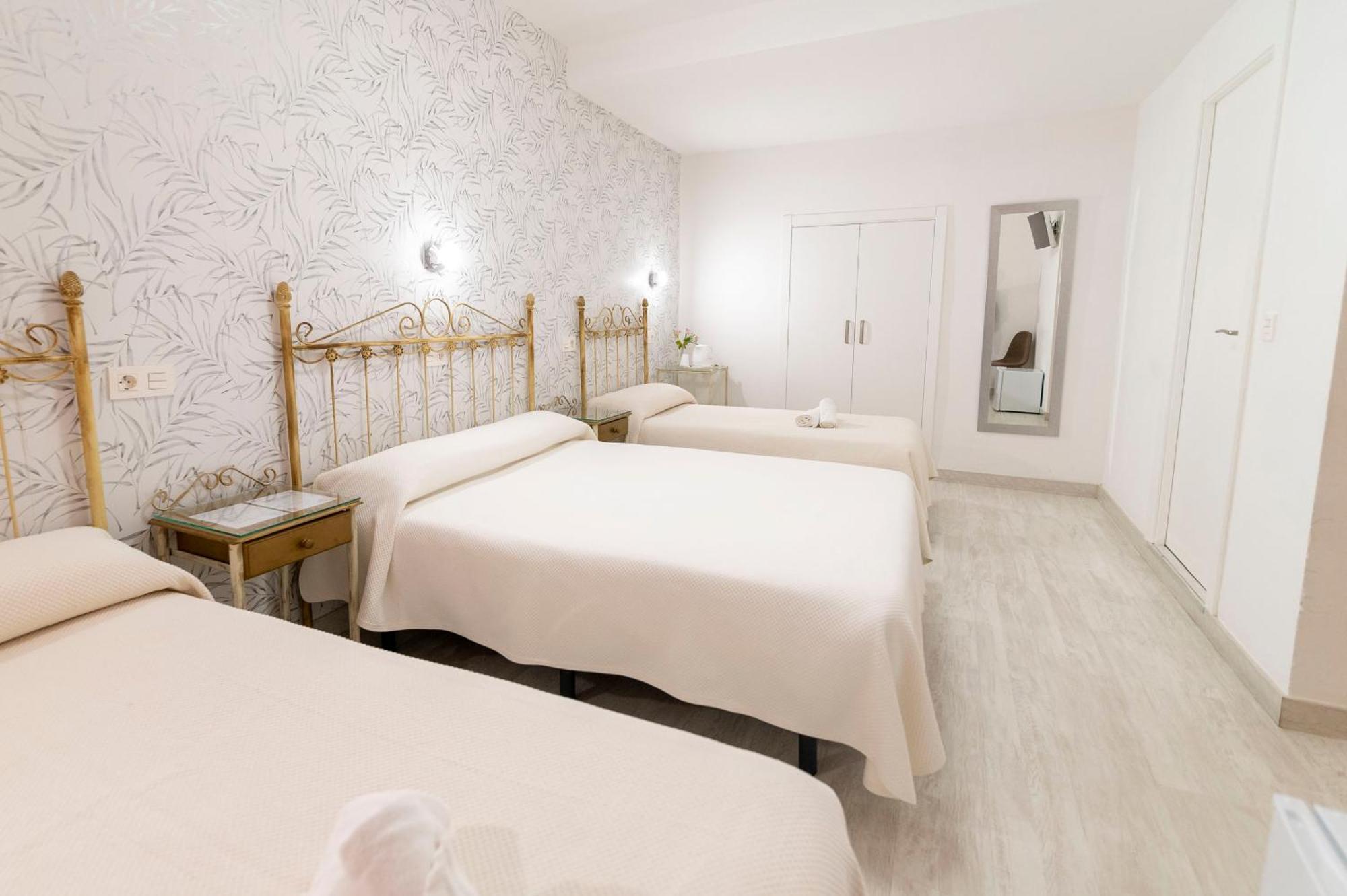 Hotel Manzanito Антекуера Екстериор снимка