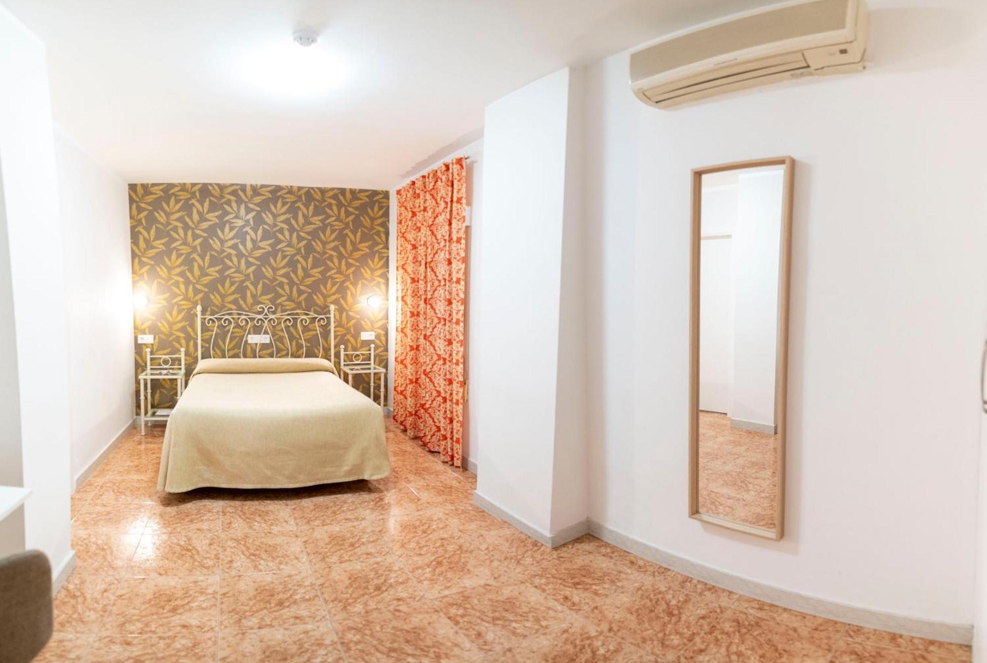 Hotel Manzanito Антекуера Екстериор снимка