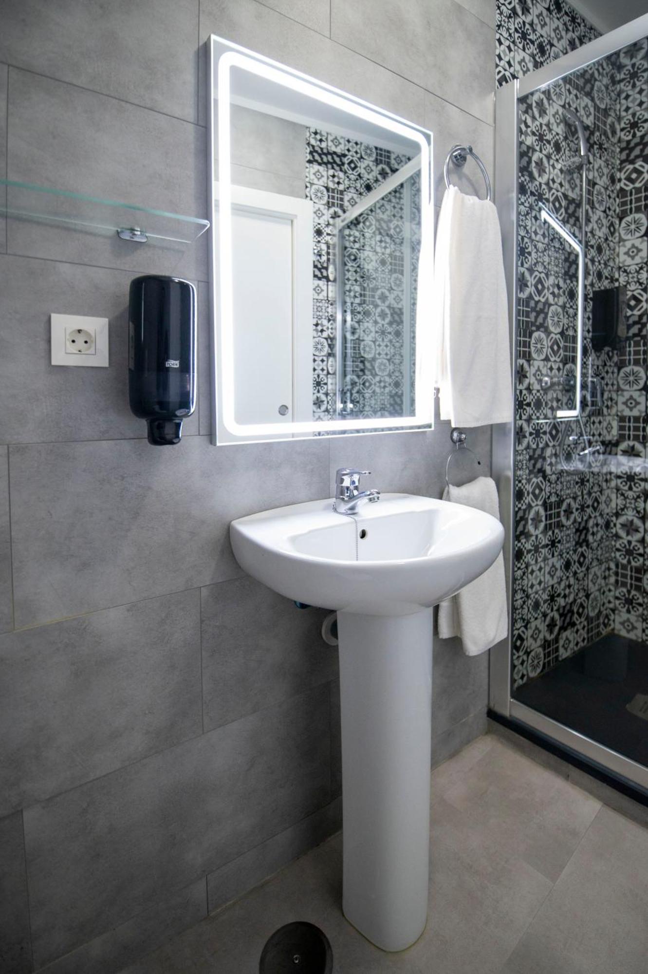 Hotel Manzanito Антекуера Екстериор снимка