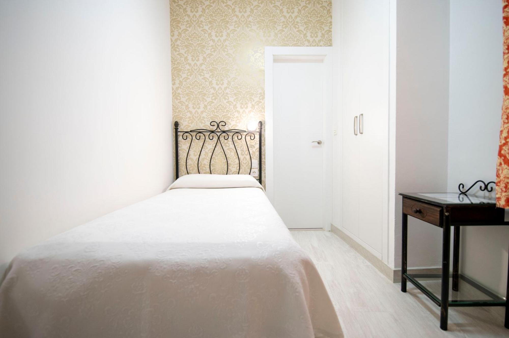 Hotel Manzanito Антекуера Екстериор снимка