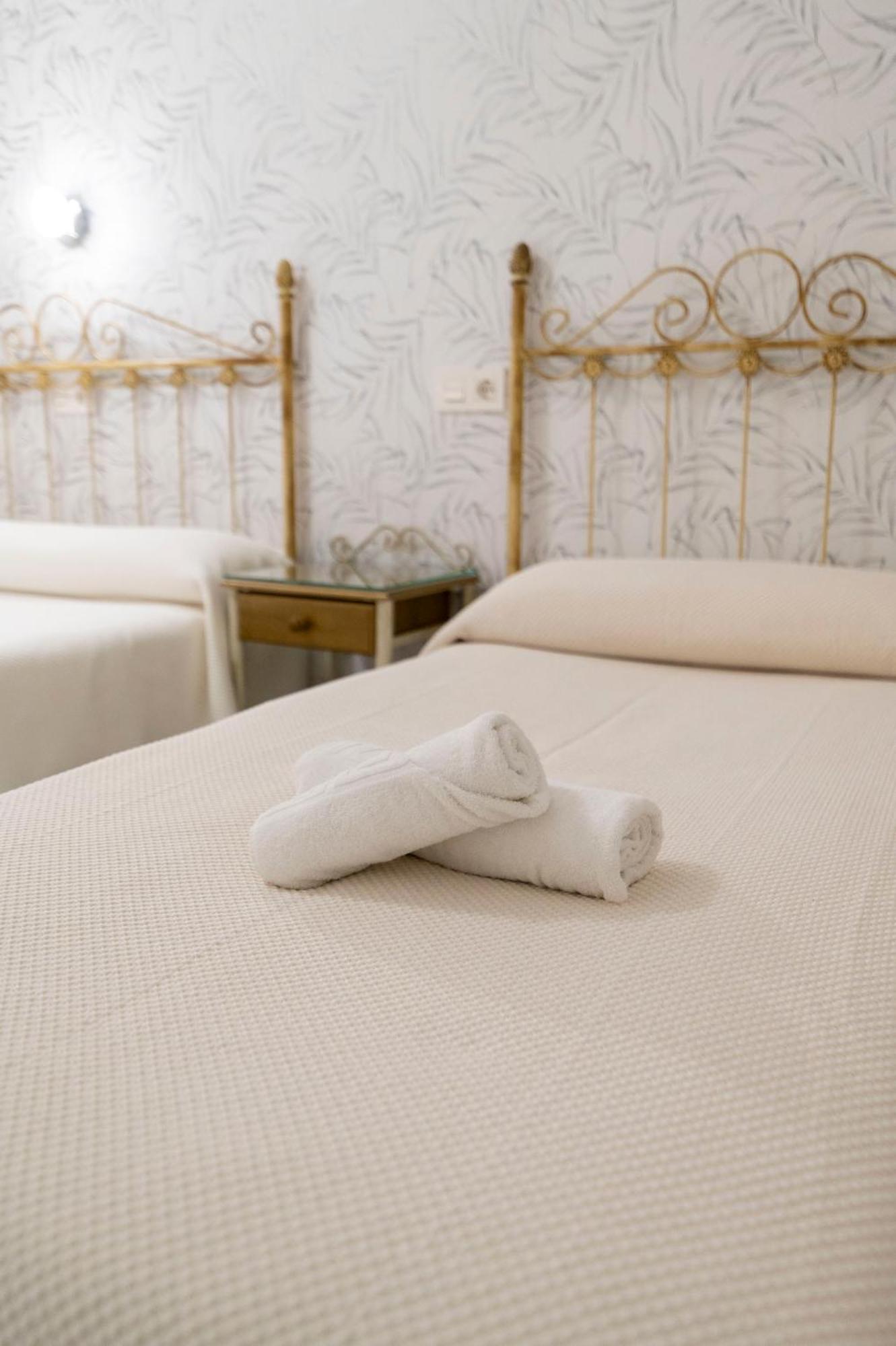 Hotel Manzanito Антекуера Екстериор снимка
