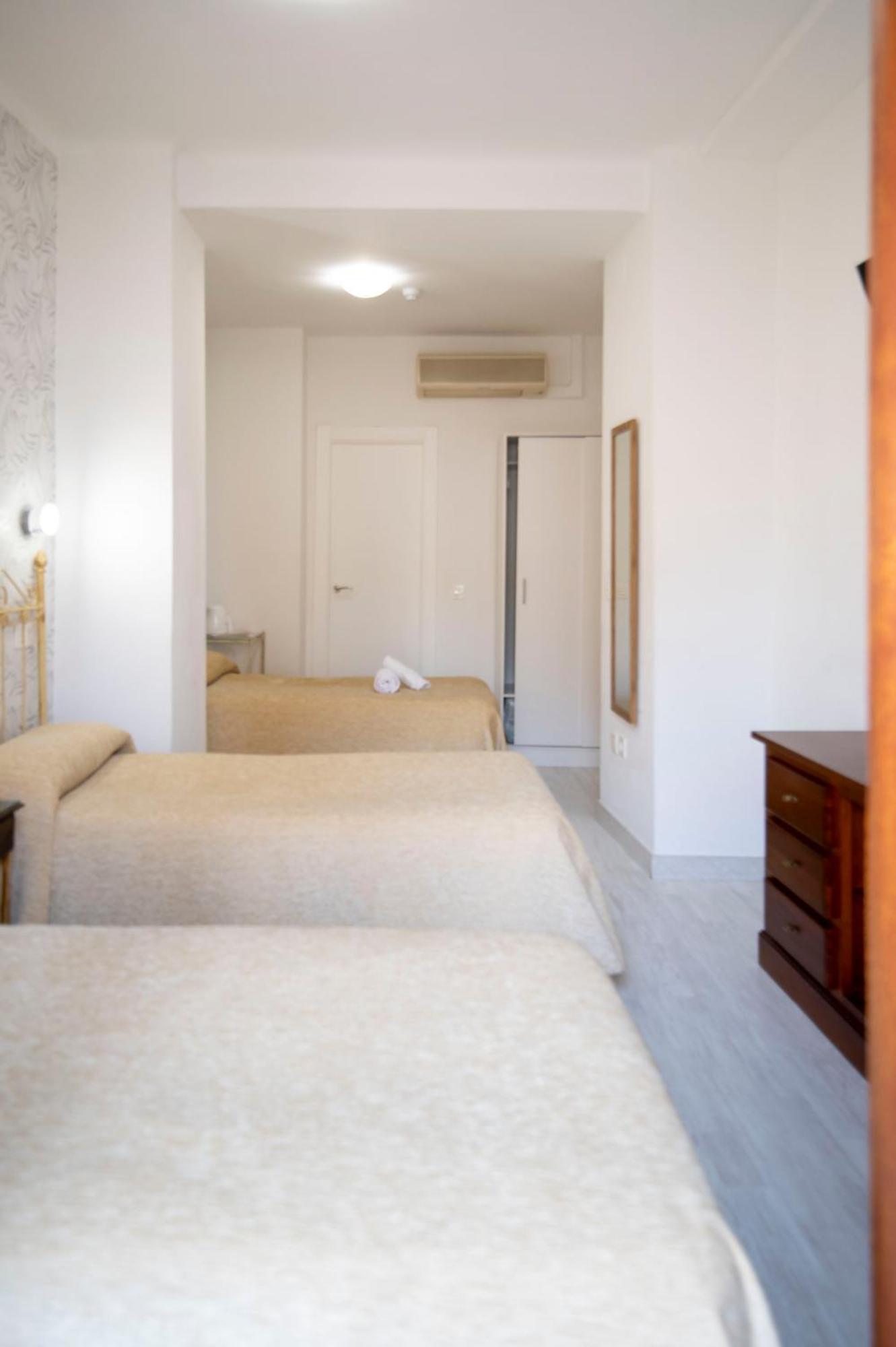 Hotel Manzanito Антекуера Екстериор снимка