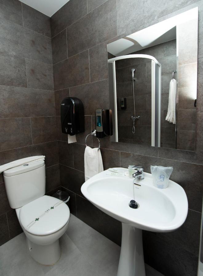 Hotel Manzanito Антекуера Екстериор снимка